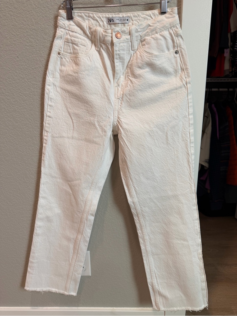 ZARA Cream Wide-Leg Jeans